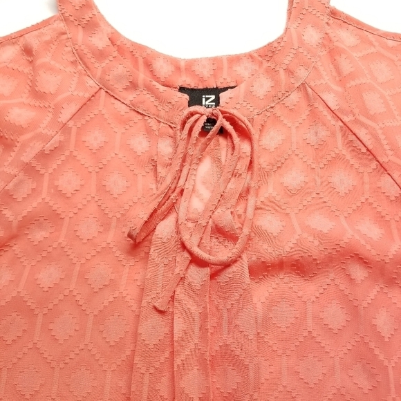 IZ Byer Orange open shoulder top , size Small - Picture 3 of 10